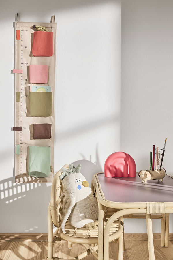 Growth chart + storage Saga Rose