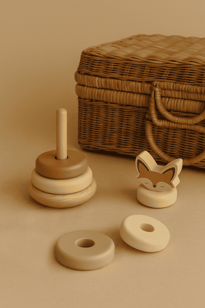 Ringe des Stackaboo Stapelspiels von Mrs. Ertha einzeln
