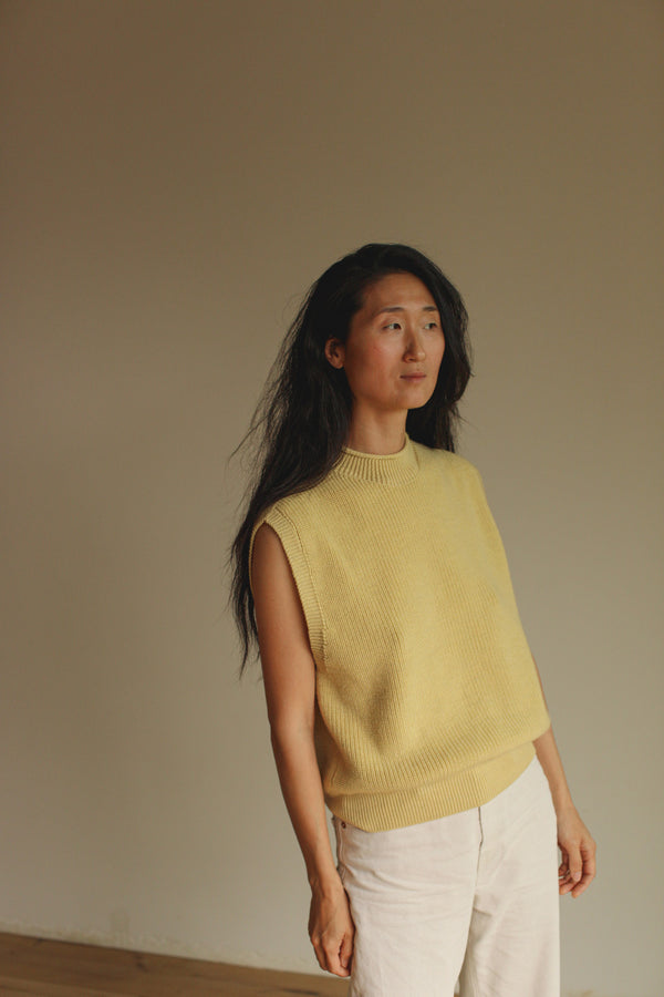 Merino vest Helle Light Yellow