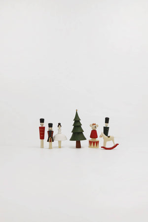 Detail der Bemalung am SABO concept Nutcracker Theater