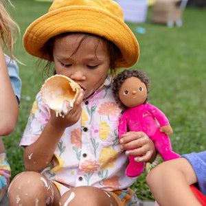 Olli Ella Dinky Dinkum Sadie Sprinkles Puppe – Detailansicht