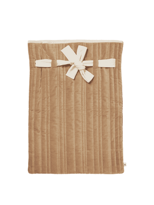ferm LIVING Vari Quilted Baumwoll-Sack in Velvet Tan zur Aufbewahrung