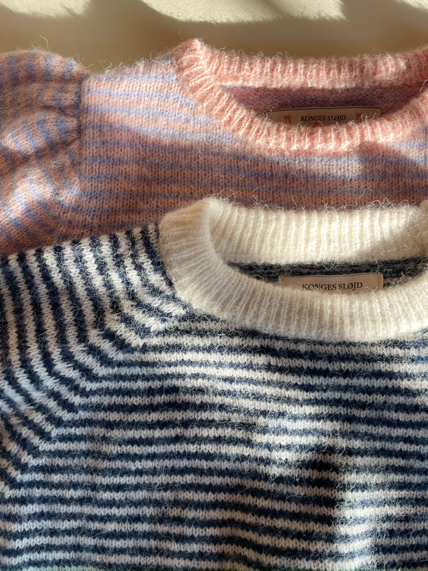 Berle knitted sweater Ensign Blue/ Buttercream