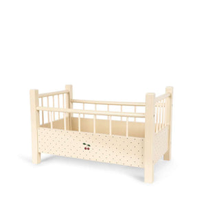 Holz-Puppenbett Big Cherry von Konges Sløjd aus FSC-Holz mit Bettgitter
