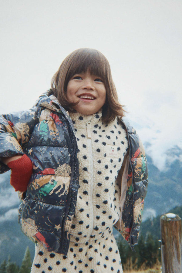 Kath Pufferjacke Born to Sparkle von Konges Sløjd, warm ohne schwer zu sein