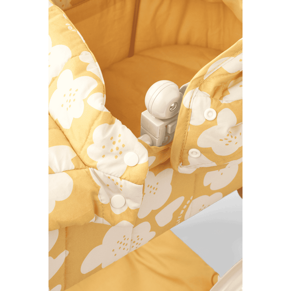 Liewood Adaline Puppenwagen Flower von der Seite