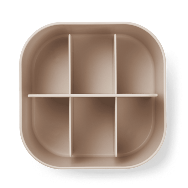 Liewood May Storage Caddy Sandy mit Spielsachen