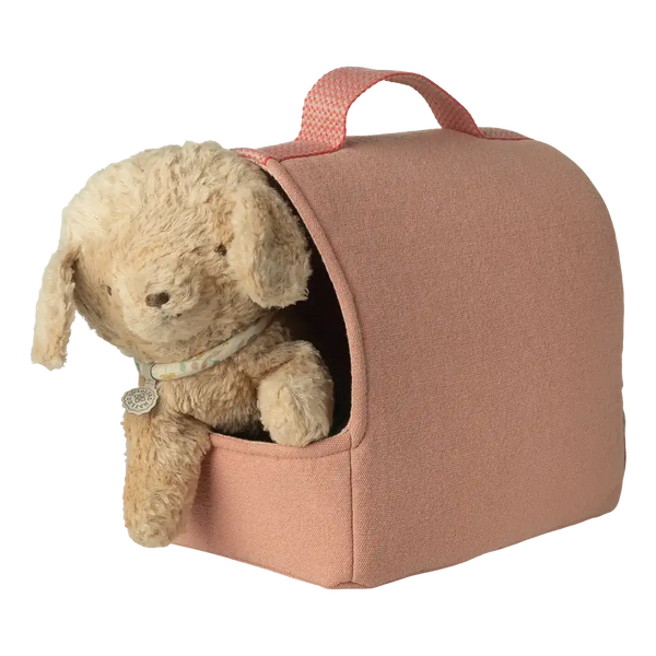 Coralfarbene Maileg Transportbox mit Tragegriff