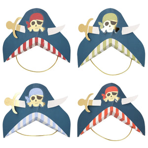 Verschiedene Totenkopf-Motive der Meri Meri Piraten Partyhüte