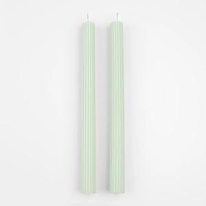 Meri Meri Tischkerzen Sea Foam Green, mintgrüne gerillte Kerzen im 2er-Set