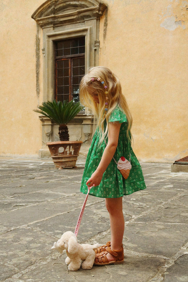 Ice cream wallet made of beads