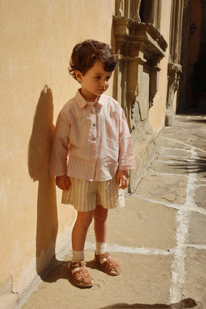 Konges Sløjd Luli Shirt Blush Stripe – Knopfleiste im Detail