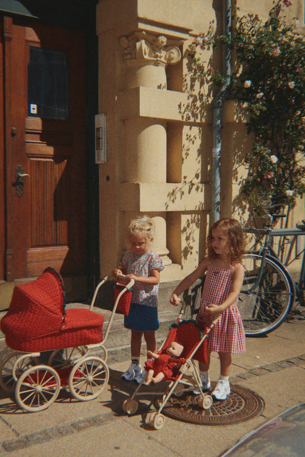 Strawberry Dolls Pram Strawberry Dot