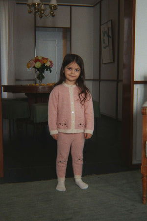 Konges Sløjd Strickjacke Kitty Silver Pink – seitliche Ansicht