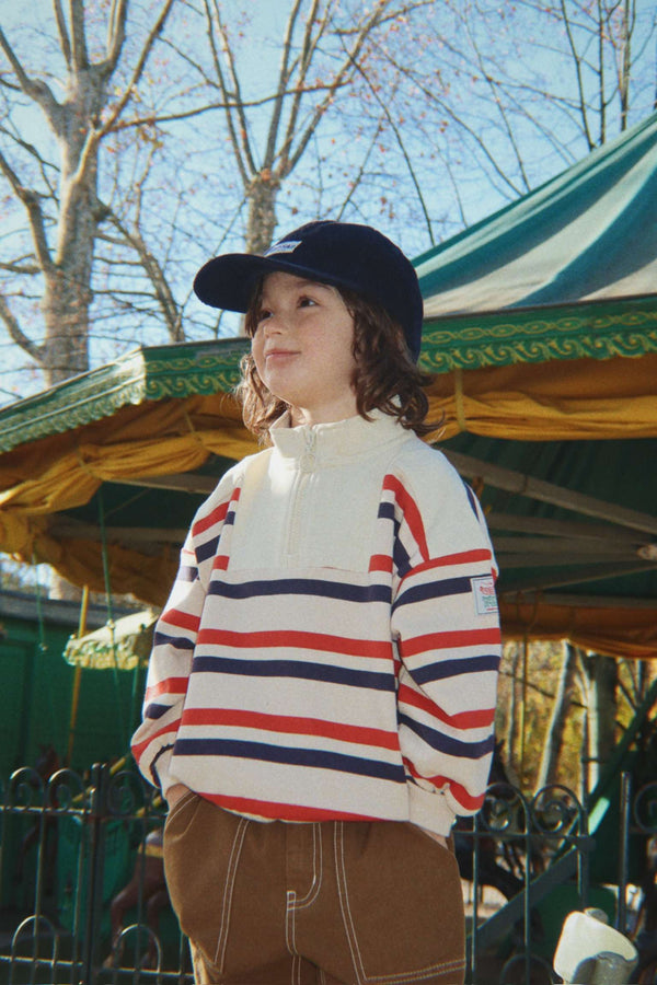 Konges Sløjd Half-Zip Sweatshirt Loupy Tangerine Stripe – seitliche Ansicht