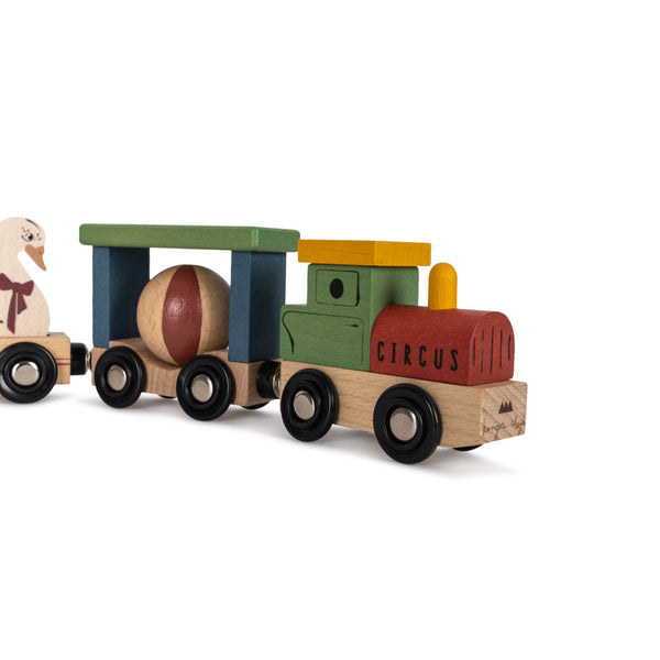 FSC wooden animal train