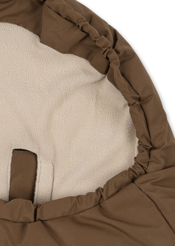 Nemuri footmuff walnut