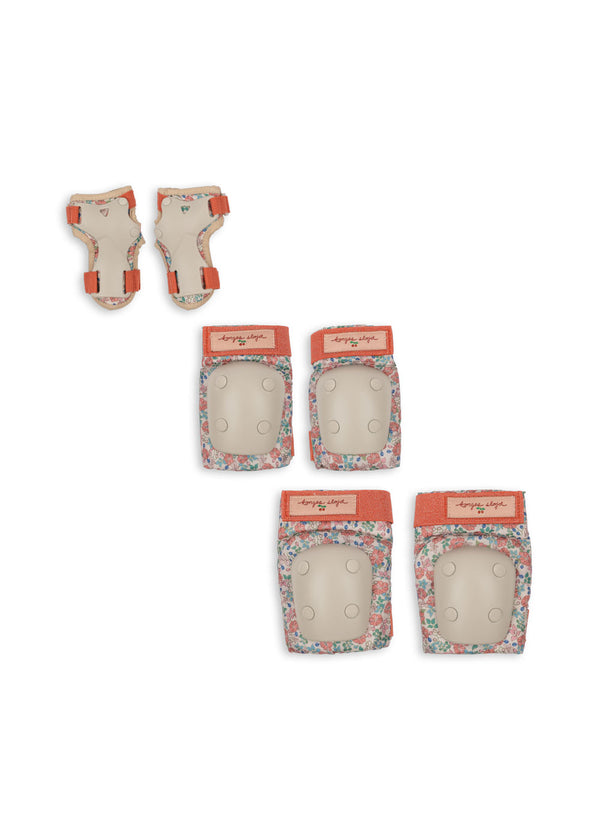 Kaluka protective equipment