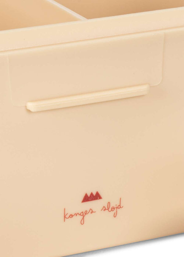 Konges Sløjd Lunchbox Bon Coeur mit Fächern, geöffnet