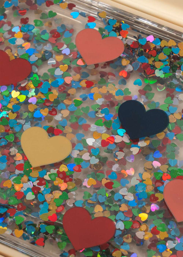Konges Sløjd Glitzer-Brotdose Bon Coeur Coloré, Detail