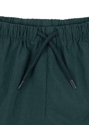 Konges Sløjd Acty Solid Shorts in moosgrünem Sea Moss