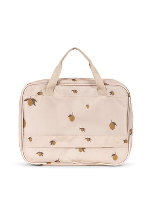 Konges Sløjd Ferien Essentials Tasche Lemon unterwegs