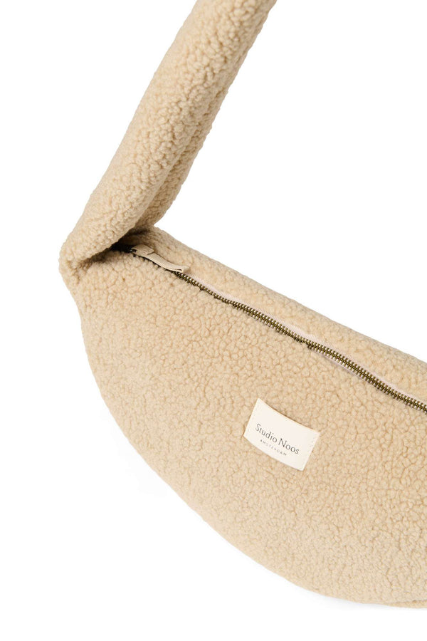 Studio Noos Ecru Teddy Mini Bag mit Trageriemen