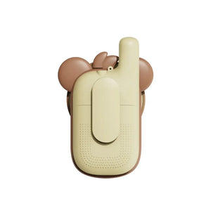 Kinder funken mit dem Zoo Walkie-Talkie Set im Garten