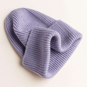 Hvid Beanie Fonzie Lilac – auch bei Neurodermitis angenehm zu tragen
